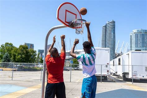 CATCH and SHOOT in AIR!! .